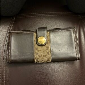 Coach Signature C Tri-fold Wallet in Dark Brown with Khaki accent
